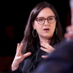 CBS News va fermer son service d'informations radiophoniques sous la direction de Bari Weiss