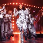 La tournée Little Miss Drama de Cardi B valait l'attente grâce à une croissance exponentielle dans les arènes