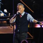 Plongez dans le ‘bon trouble’ : tous les groupes militants soutenus par Bruce Springsteen lors de sa tournée Land of Hope and Dreams