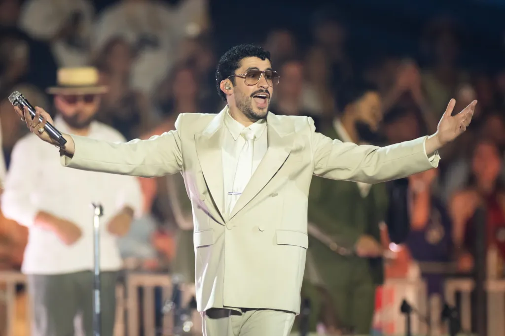 Bad Bunny boucle sa tournée mondiale record à 467 M$ US: en chiffres