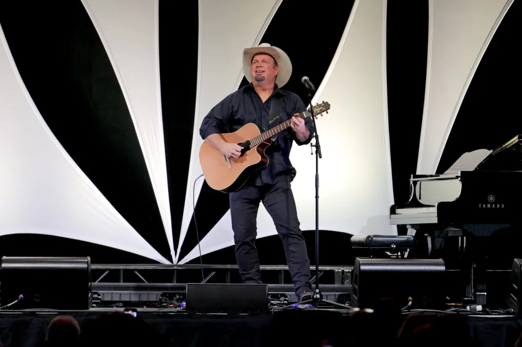 Garth Brooks et TuneIn mettent fin à leur partenariat avec Sevens Radio Network