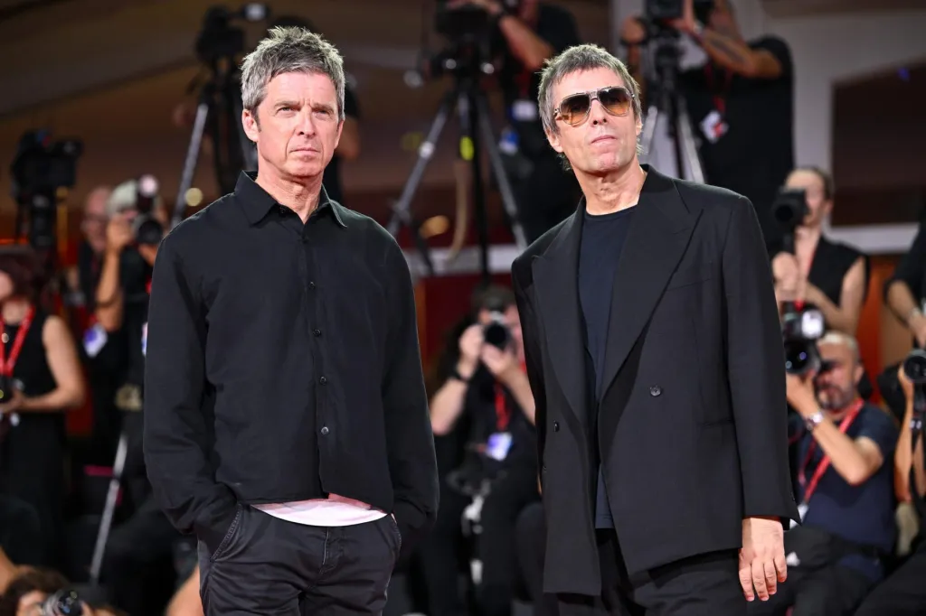 Oasis 2027 Tournée – Billets, Setlist et Rumeurs de Festival : Nos Six Grandes Questions