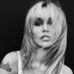 « Je vis tout ce que j’ai toujours voulu » : Miley Cyrus fait son retour sur scène, à ses conditions